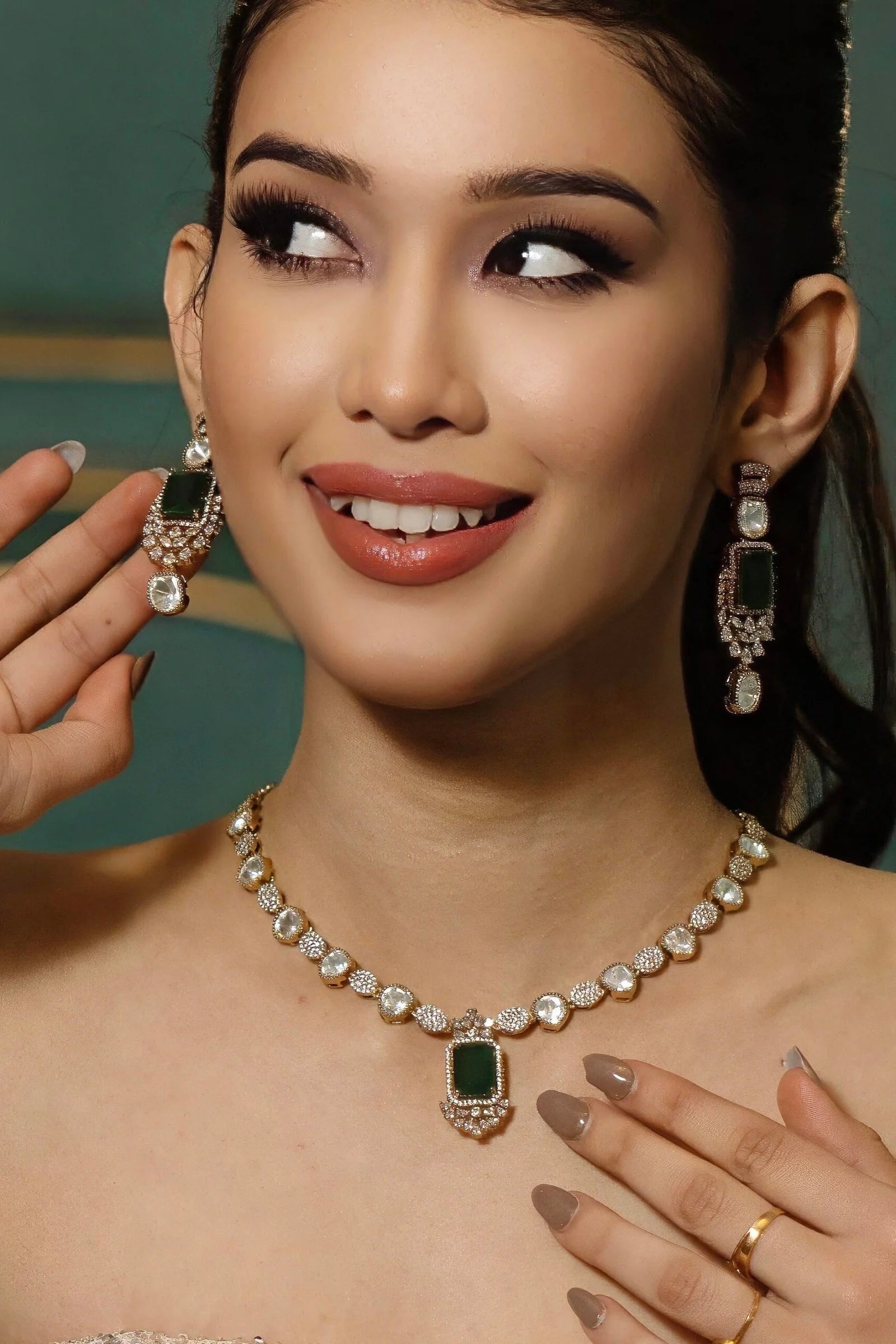 The Allure of Polki Necklaces: A Timeless Treasure in Jewelry